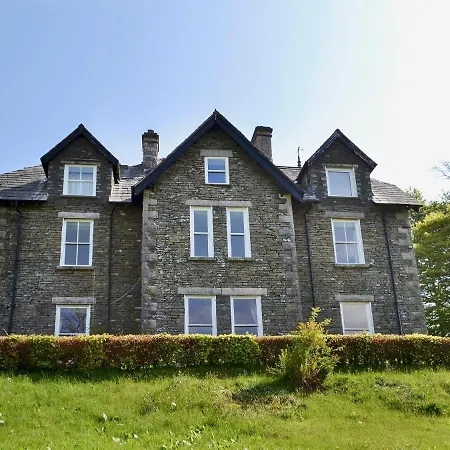 4 The Old Vicarage Holiday home *